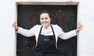 Caterina Ceraudo, chef del ristorante di famiglia, il Dattilo all'interno dell'azienda agricola Ceraudo a Strongoli, provincia di Crotone
