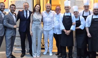 La brigata al copmpleto del ristorante&nbsp;Imagina di&nbsp;Villa Moroni&nbsp;a&nbsp;Stezzano (Bergamo)
