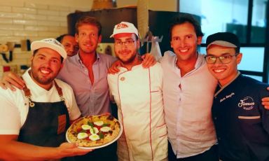 La squadra di Funnaco PizzaLab, a Palermo. Nella foto si riconoscono Roberto Spinelli, Francesco Riina, Pietro Crivello, Umberto Giglio e Alberto Manzella
