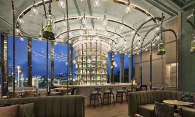 Argo, cocktail bar del Four Seasons Hotel di Hong 