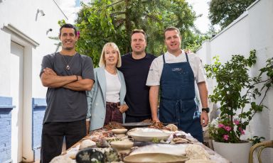 La famiglia Raide, proprietaria del ristorante&nbsp;Casa Las Cujas&nbsp;a&nbsp;Santiago del Cile
