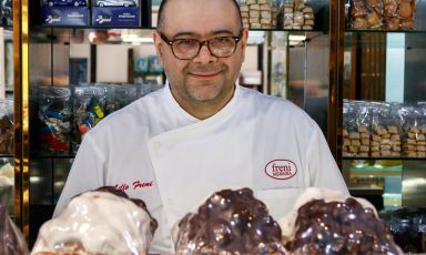 Lillo Freni, titolare della pasticceria I Dolci - Freni, in via Adolfo Celi 90-96, Messina
