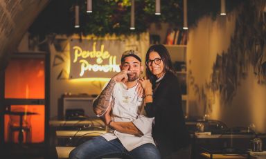 Luca Trabalzini (chef) e Rossella Mileti (maitre), titolari di Pentole e Provette a Fasano (Brindisi)
