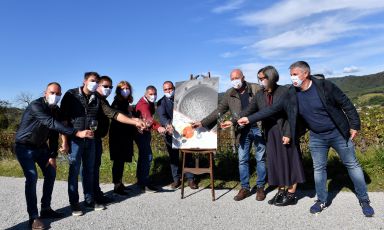 I membri dell’Associazione Produttori Ribolla di Oslavia, compagine che mette assieme Dario Princic, Fiegl, Gravner, Il Carpino, La Castellada, Primosic e Radikon
