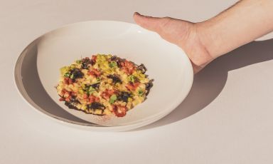 Pasta, patate e 'uova di mare', la pasta delle feste di Domenico Marotta del ristorante che porta il suo cognome a Squille (Caserta)
