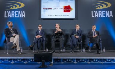 Da sinistra a destra, il moderatore Niccolò Vecchia, Andrea Altinier (responsabile comunicazione e relazioni esterne di Irinox), Carlos Manuel Veloso dos Santos (direttore generale di Amorim Cork Italia), Mario Moretti (proprietario e ad di Moretti Forni) ed Enrico Berto (proprietario e ad di Berto’s). Le foto sono di Brambilla/Serrani

