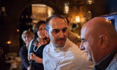 Gioacchino Gaglio in primo piano e, sulla destra, Franco Virga. Sono le due anime del Gagini e di altri locali che stanno modernizzando la scena gourmet di Palermo
