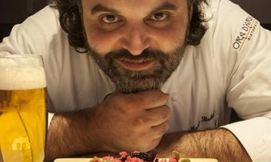 The friendship and collaboration between Tuscan chef Marco Stabile and Piedmontese vet Sergio Capaldo, manager at La Granda, has been going on for over 15 years. The tireless research for quality that livens both of them will be translated into a lecture on meat, which will be part of the Identità Estreme day. On Tuesday 10th February, besides the two of them, there will also be Roberta Pezzella, Daniel Burns, Paolo Lopriore, Paul Andrias Ziska, Roberto Flore, Pasquale Torrente and Manuele Senis 
