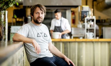 Renè Redzepi è pronto a ridefinire la sua cucina aprendo un nuovo Noma, che inizierà ad accogliere il pubblico tra ottobre e dicembre 2017. In aprile e maggio tutta la squadra del ristorante si sposterà in Messico, per un temporary restaurant che ha già esaurito tutti i posti a disposizione
