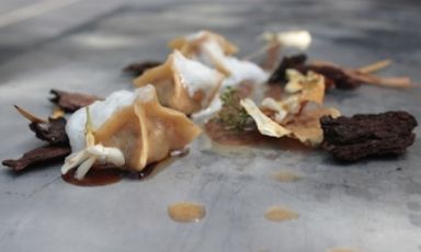 Birravioli (beer-ravioli) by Ginevra D’Alessandro, Marianna Vitale’s sous-chef at the restaurant Sud in Quarto (Naples). This dish granted her the access to the second phase of the second edition of the Premio Birra Moretti Grand Cru