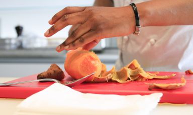 Victoire Gouloubi, congolese, chef del ristorante Victoire di Milano, è stata la prima protagonista di "Cucine del Mondo", la sezione di Identità Expo S.Pellegrino dedicata alla cucina internazionale, ogni lunedì pomeriggio