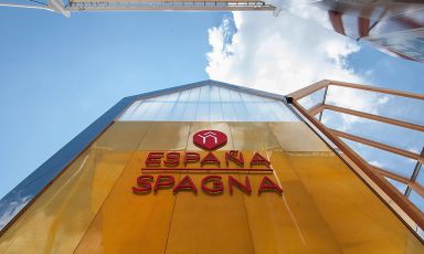 Il padiglione spagnolo è uno dei più visitati a Expo 2015. Racconta l'eccellenza e la biodiversità iberiche, spesso con il supporto dei grandi chef della nueva cocina española