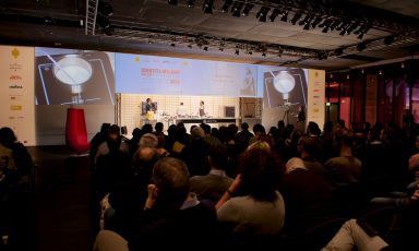 Un'immagine della dodicesima edizione di Identità Milano, congresso chiuso con record di affluenza e attenzione mediatica. Forte della sua esperienza, Identità Golose organizza in collaborazione con Arte del Convivio-Convivium Lab la terza edizione del corso di Food Event Manager: 3 intensi fine settimana a partire dal venerdì 28 ottobre. Informazioni e iscrizioni qui (foto Brambilla/Serrani)
