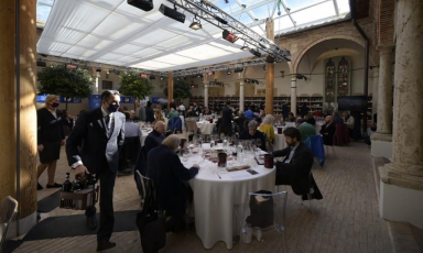 Le degustazioni al chiostro di Sant'Agostino, nel cuore di Montalcino: Benvenuto Brunello ha anticipato tutti, con le nuove date di novembre
