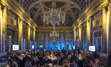 Si è svolta giovedì 3 maggio nel Sale di Palazzo Serbelloni a Milano, la serata benefica di Gala “All you can eat, all you can give”. L’iniziativa è stata ideata e organizzata da Ernst Knam a favore dell’Associazione Glut 1, che supporta le famiglie dei pazienti affetti da questa sindrome
