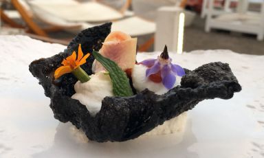 Brezza marina: la ricetta estiva, squisitamente di mare, proposta dallo chef de La Capinera di Taormina, Pietro D'Agostino

