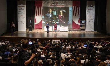 Il palco di Meet in Cucina Marche 2019, al teatro La Fenice di Senigallia. Tutte le foto sono di Andrea Straccini
