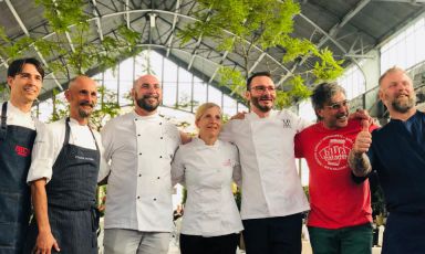 Da sinistra, gli ospiti speciali della festa: Friedi Schmuck, Enrico Crippa, Luca Scarsella, Loretta Fanella, Massimiliano Prete, Teo Musso, Gabriele Bonci,
