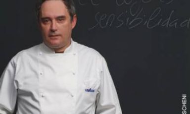Ferran Adrià, chef e patron del Bulli a Roses in Catalogna. Con agosto il ristorante si trasforma in una fondazione e Ferran dà appuntamento al 2014