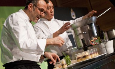 Massimo Bottura, chef e patron dell'Osteria Francescana in via Stella a Modena, telefono +39.059.210118, in questo fine-settimana è a Lima in Perù per l'evento di Mistura
