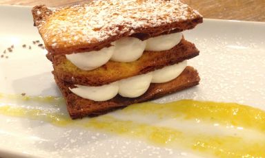 Is the pandoro that has arrived to your home, what with one dinner and the other, really too much? Here’s the recipe created by Giovanni Giberti, head chef at Pavè (via Casati 27, tel. +39.02.94392259) for a refreshing and useful dessert 

