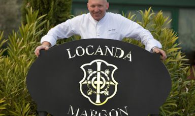 Alfio Ghezzi, relatore a Identità Golose e chef della Locanda Margon a Ravina di Trento, telefono +39.0461.349401, ristorante tra i vigneti della Valle dell'Adige, proprio sopra il capoluogo e le Cantine Ferrari, azienda produttrice di superbe bollicine Metodo Classico, proprietaria della locanda stessa