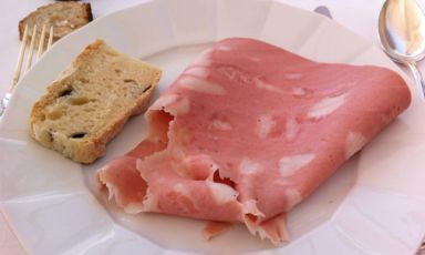 La mortadella di Pasquini, inatteso gioiello delle prime colazioni al Pellicano di Porto Ercole in Toscana, +39.0564.858111