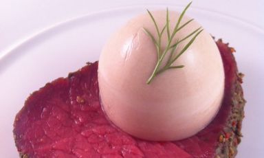 Il Vitello Palamitè di Marco Stabile. E' l'interpretazione del Vitello tonnato di domani che il cuoco dell'Ora d'Aria di Firenze porterà domani sera (ore 19-22) a Eataly Roma, teatro della prima edizione del Roma Food & Wine Festival. Dettagli e biglietti, qui 