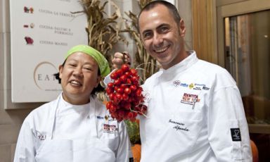 Anita Lo, cuoca sino-americana di Annisa a New York e Francesco Apreda, chef dell'Imago dell'Hotel Hassler di Roma (foto Francesca Brambilla e Serena Serrani)