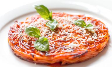 La Pasta fritta di Accursio Craparo: si trova nella carta della sua osteria, Radici, a Modica
