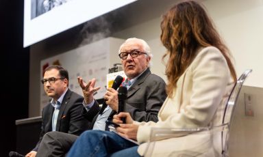 Alain Ducasse sul palco di Identit&agrave; Milano 2026. Tutte le foto sono di Brambilla-Serrani
