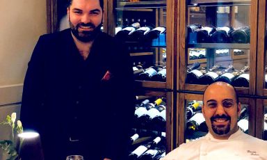 Alberto Tasinato e Davide Puleio, ossia patron e chef de L'Alchimia a Milano, che compie un anno
