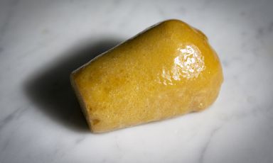 Il Babà di Antonio Ziantoni e Christian Marasca, da domani, lunedì 18 maggio, disponibile in delivery e asporto dalla neonata Zia Pasticceria di Roma
