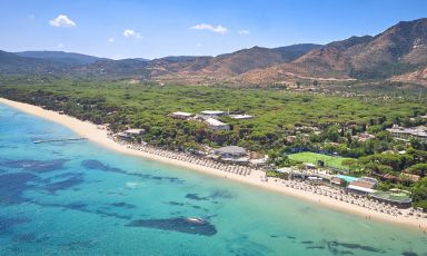 Veduta dall'alto del Forte Village, resort nel sud della Sardegna, gi&agrave; premiato come migliore struttura al mondo 22 volte consecutive
