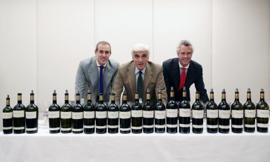 Antonio Moretti Cuseri, al centro, con i figli Aurelio (a sinistra) e Alberto (a destra)
