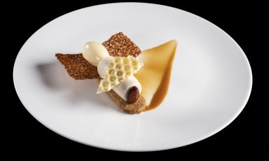 Cantucci e vin santo: il piatto della rinascita di Valentino Cassanelli
