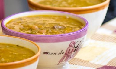 Alla scoperta della cisr&agrave;, zuppa invernale - povera ma nutriente - tipica di Dogliani, in provincia di Cuneo. Luned&igrave; 2 novembre sar&agrave; protagonista della locale Fiera dei Santi. Tutte le foto sono di&nbsp;Angelo Bruno Altare
