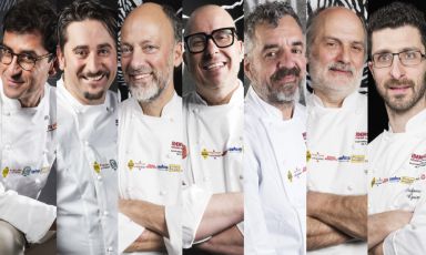 I magnifici sette della prima di Identità Gelato a Senigallia. Da sinistra: Iginio Ventura, Marco Pedron, Moreno Cedroni, Paolo Brunelli, Mauro Uliassi, Corrado Assenza e Stefano Guizzetti
