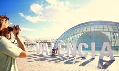 La Ciutat de les Arts i les Ciències di Santiago Calatrava, uno dei simboli della Valencia contemporanea, nella foto di Pablo Casino
