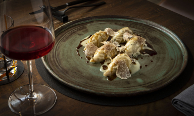 Culurgiones al tartufo bianco e Cannonau - Foto Tiziano Canu 
