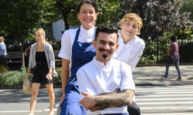 Left to right, Yvonne Simon and Ilias Ntoykai (Hisa Franko, Kobarid, Slovenia) and Antonia Klugmann (L'Argine, Dolegna, Gorizia), authors of the first double lesson at Identità New York edition number 10, open until Wednesday at Eataly Flatiron, Manhattan (photo Brambilla/Serrani)
