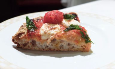 La Margherita di Carlo Cracco, nel suo nuovo bistrot in Galleria Vittorio Emanuele a Milano, al piano terra (il ristorante gastronomico è un piano sopra). Le foto sono di Tanio Liotta
