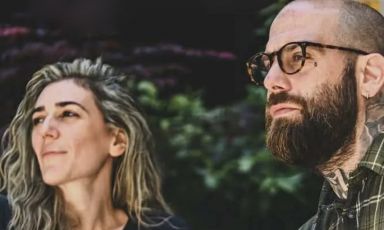 Cristina Giordano ed Eugenio Roncoroni sulla Sila per la rinascita dello storico rifugio La Pagliara
