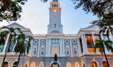 Il Victoria Theatre & Concert Hall che a Singapore ospita Foo'd, il ristorante di Davide Oldani nella città-stato asiatica
