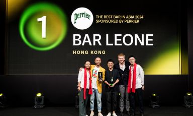 Bar Leone a Hong Kong ha conquistato il primo posto nell’Asia’s 50 Best Bars, promossa da Perrier, e il premio Disaronno Highest New Entry Award. Al timone del progetto, l'italiano Lorenzo Antinori
