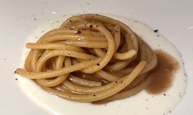 Spaghetti con caff&egrave; tostato, tabacco Kentucky e orzo: il primo piatto firmato dallo chef Salvatore Bianco
