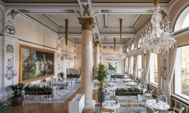 La sala da pranzo di Palace Merano, a Merano (Bolzano), un tempio intriso di fascino Belle Époque dove mente e corpo ritrovano il loro equilibrio
