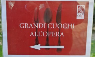 Da sette anni a questa parte Identità Golose  e  Opera San Francesco si ritrovano insieme in una domenica di ottobre per un grande pranzo di beneficienza, per raccogliere fondi per le attività di OSF
