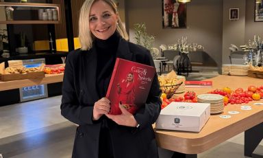 Antonella Amodio, autrice di Calici&Spicchi &ndash; Atlante mondiale della pizza e del vino in 100 abbinamenti
