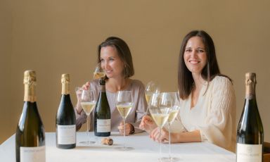 Julia e Karoline Walch, cantina Moncalisse, località Seregnano, Civezzano (Trento)

